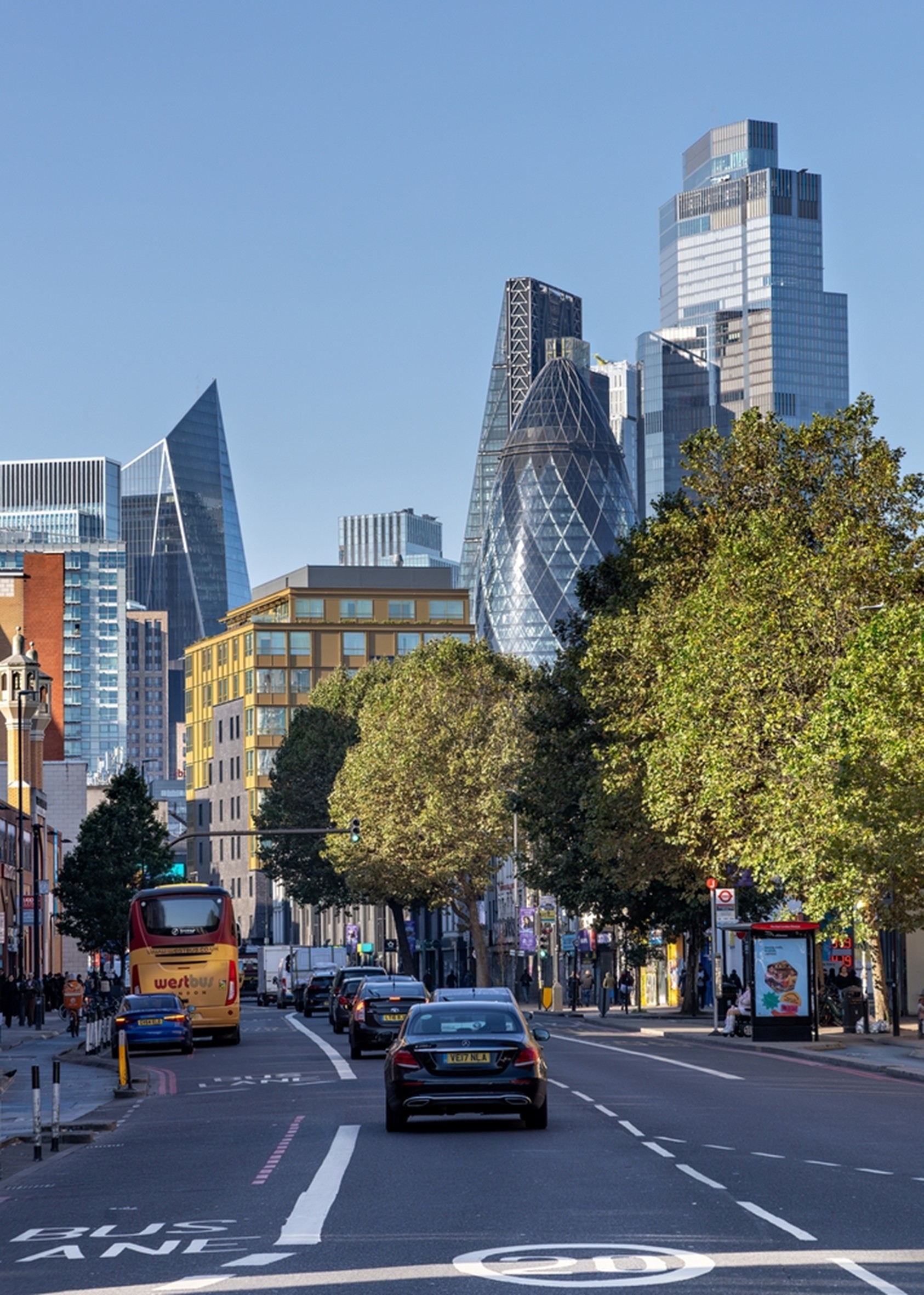 Aldgate East resizes