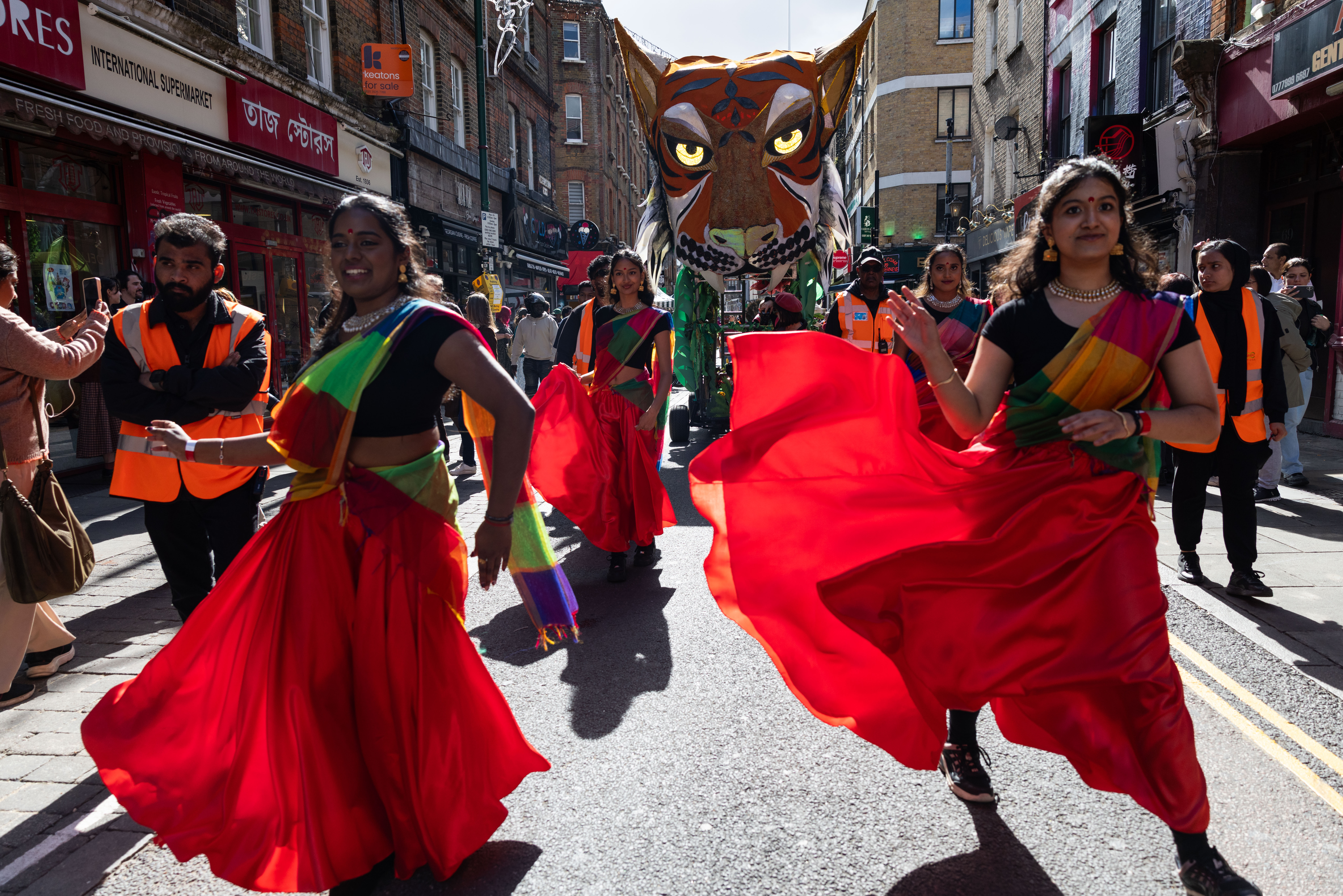Dancers on Brick Lane